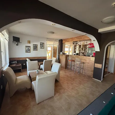юг Guest house